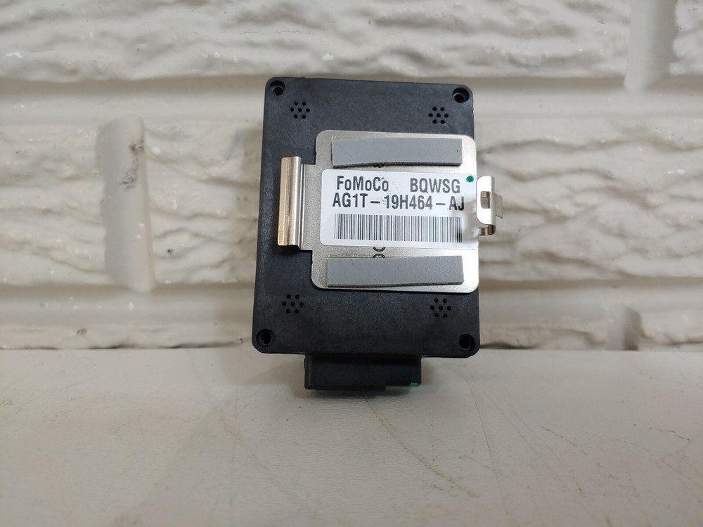 2010-2011 Ford Taurus Under dash module GPS position control unit OEM