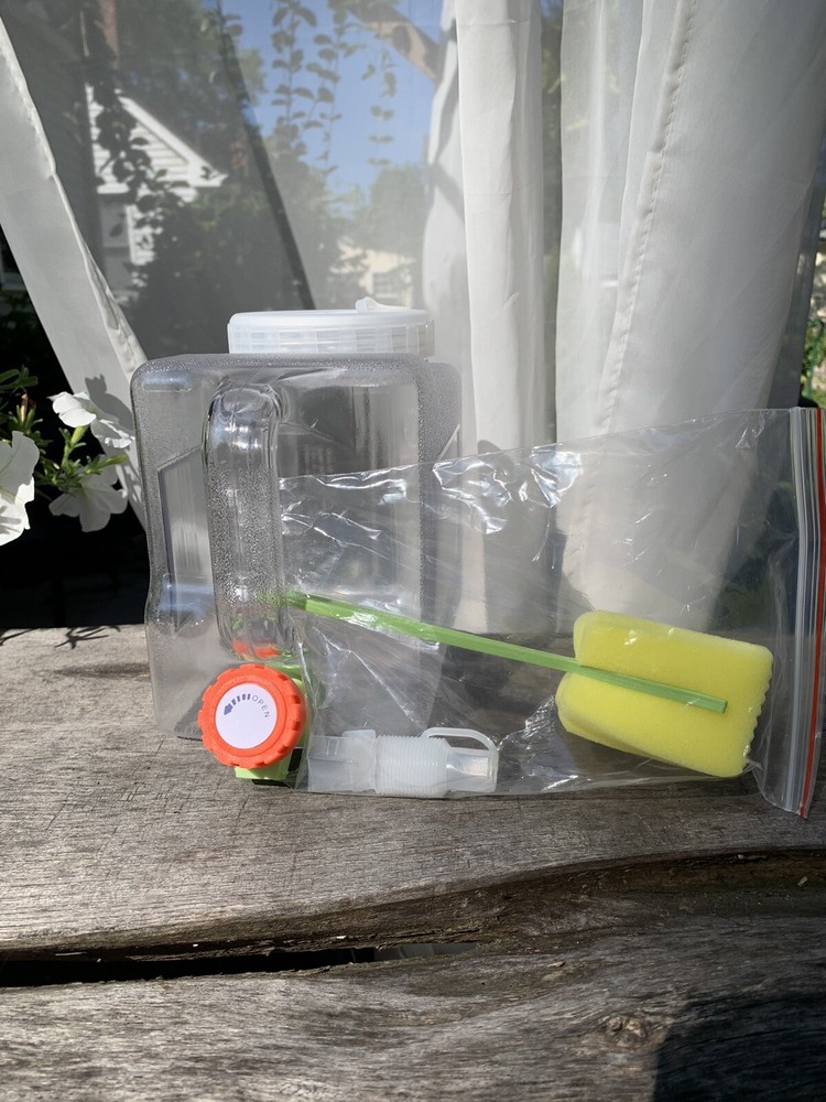3 Liter Portable Water Storage Container with Handle