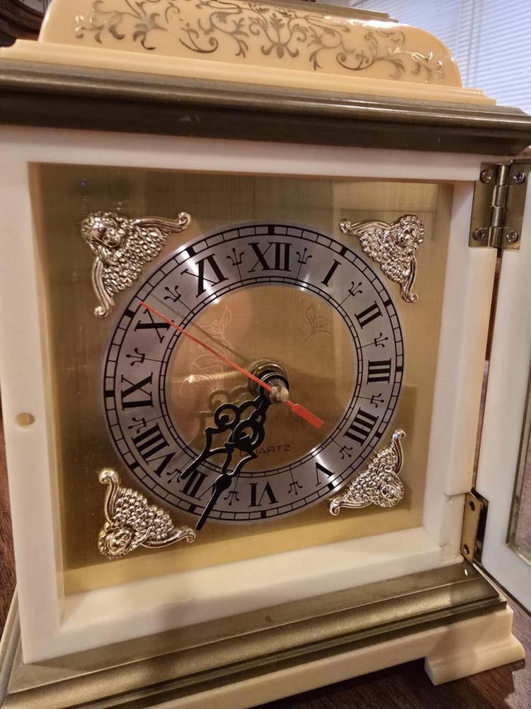 Vintage style mantel clock.