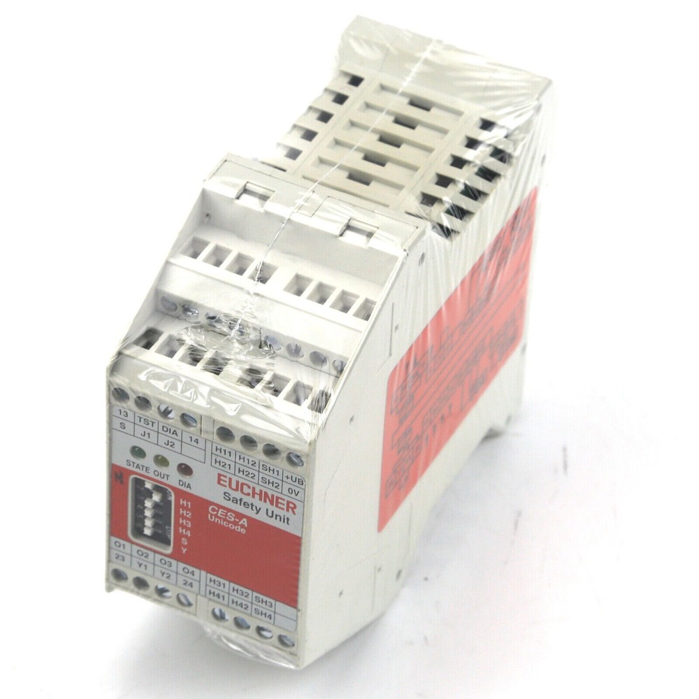 NEW EUCHNER CES-A-AEA-04B Safety Relay
