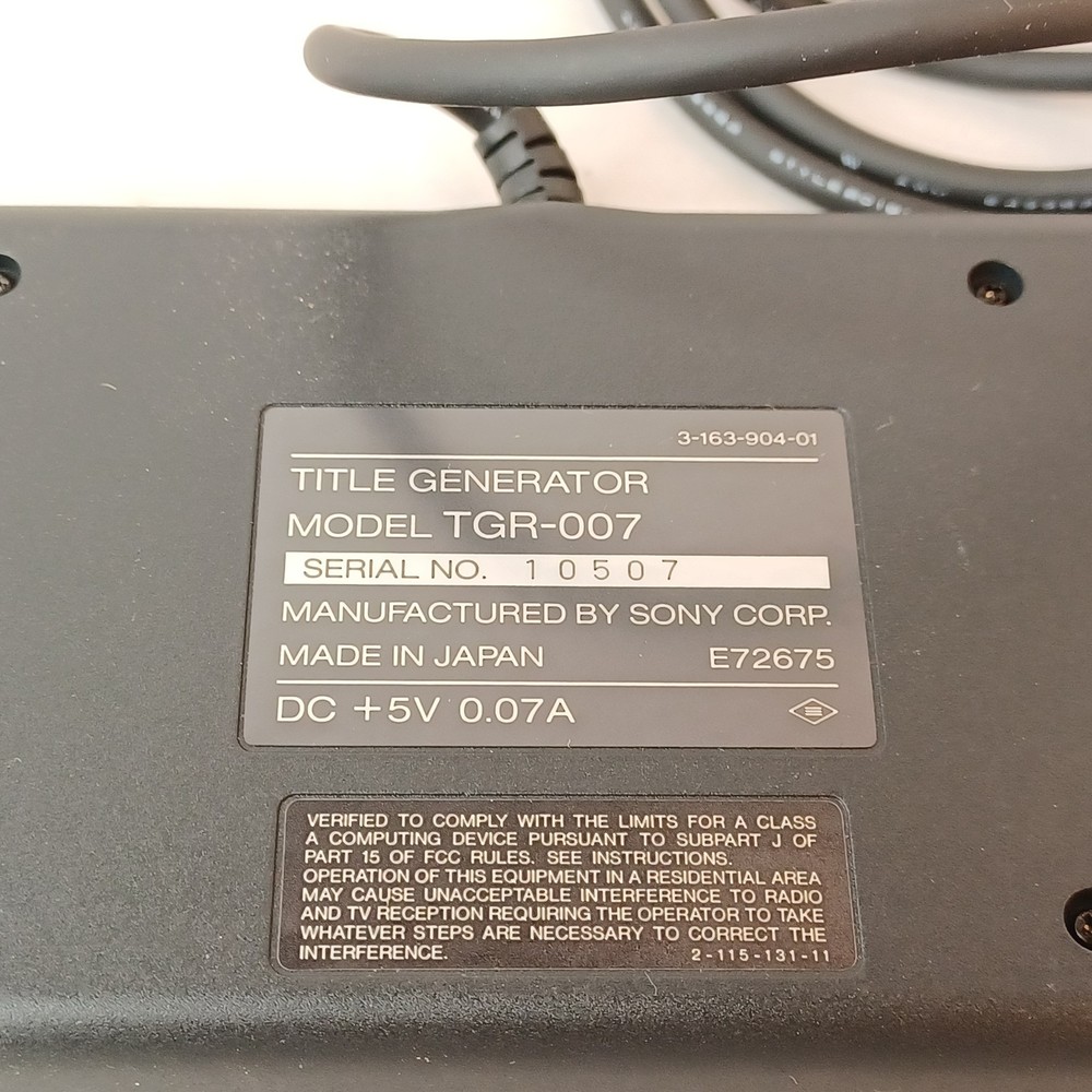 Sony Title Generator TGR-750