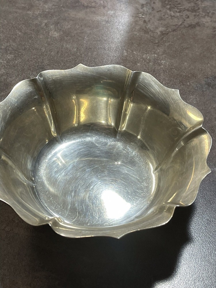 Antique Solid Sterling Silver Floral Fruit Bowl,137g
