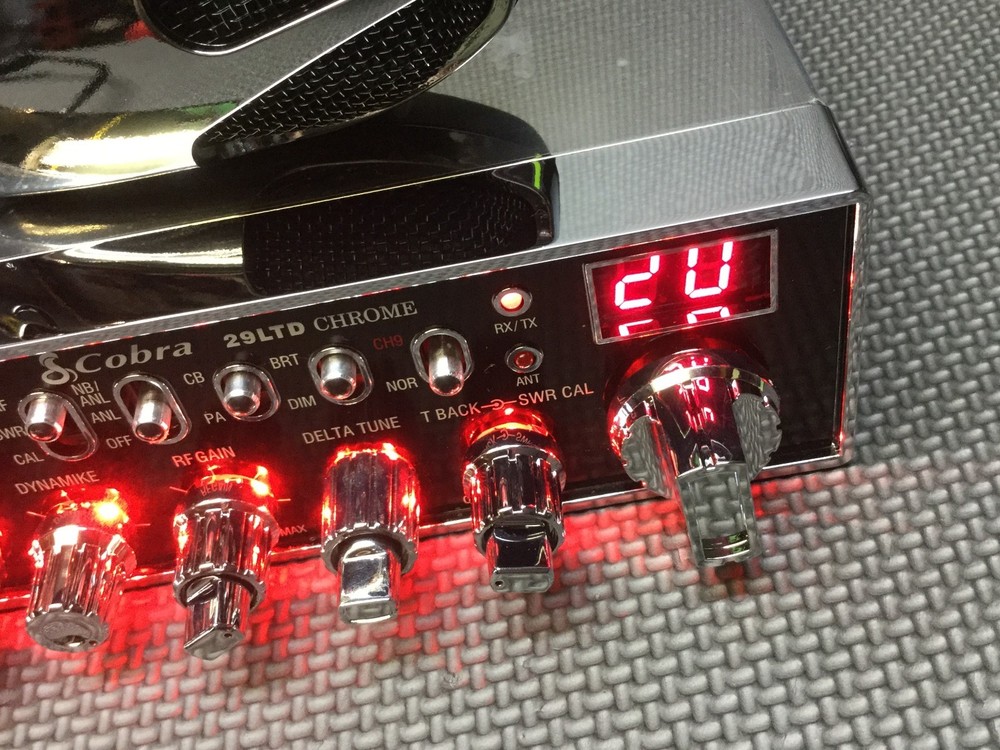 Cobra 29 Chrome - RED LIGHT EDITION - PERFORMANCE TUNE + ECHO