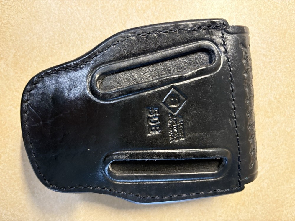 Safety Speed Handcuff Case B70W Leather Weave Pattern - Used