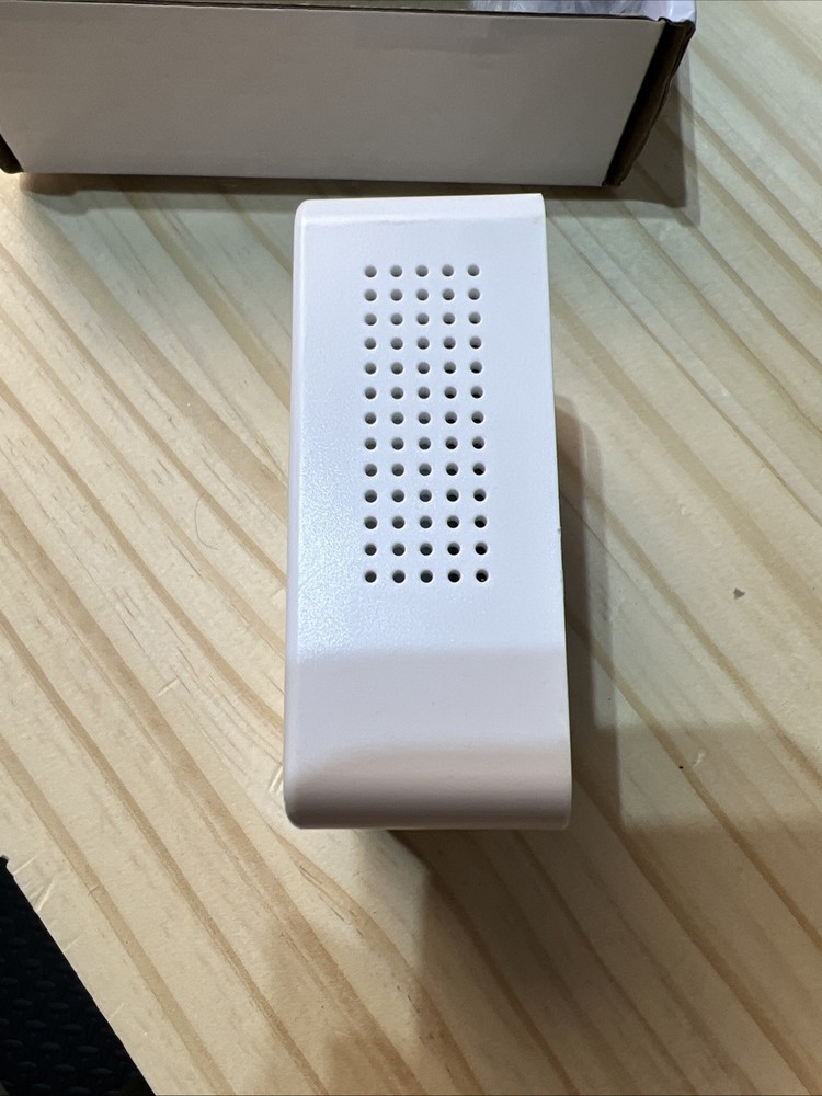 Air Quality Detector (White) (Open Box)