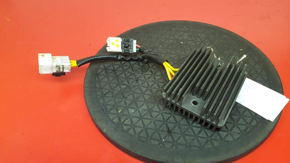 2018 PIAGGIO GTS 300 SUPER REGULATOR RECTIFIER