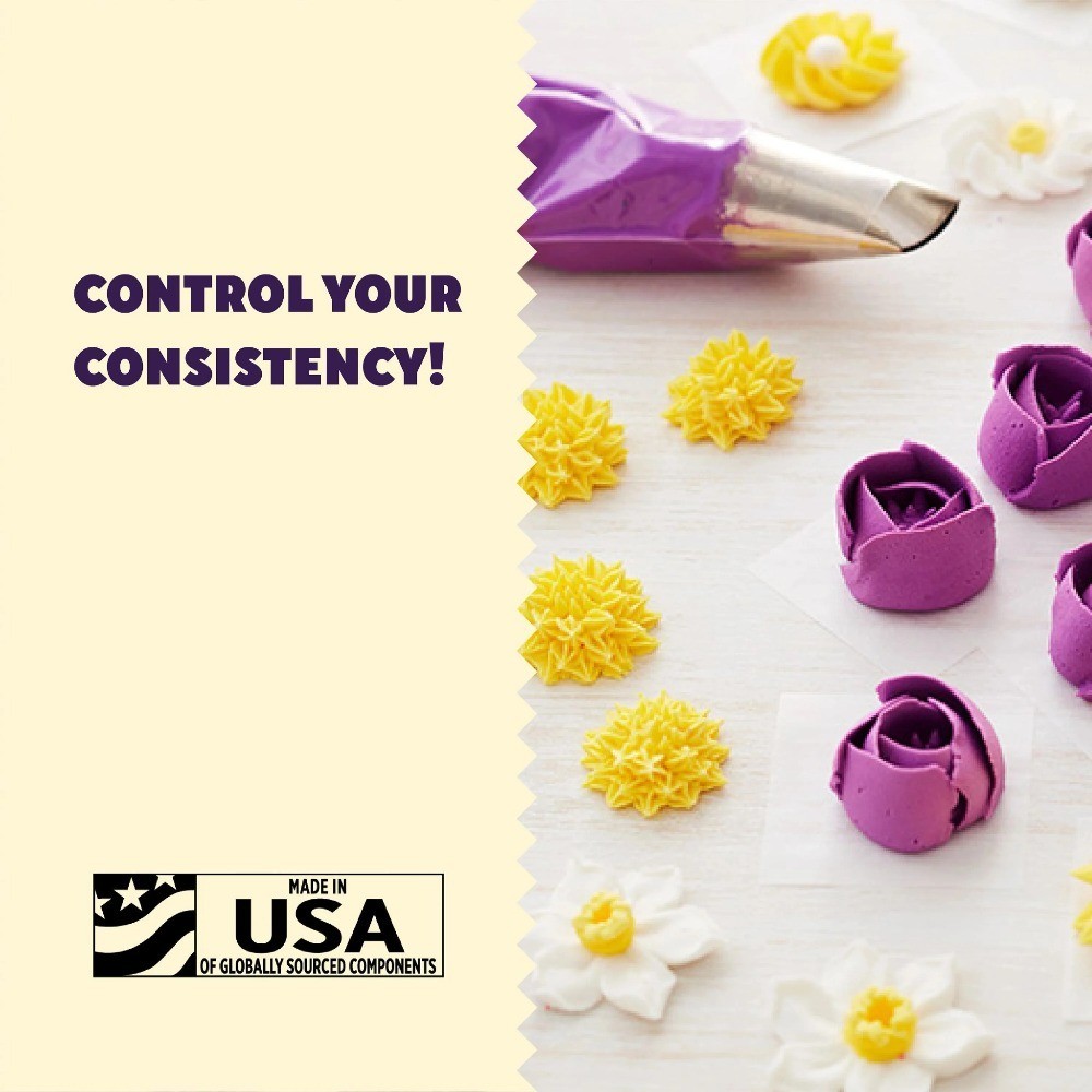 Vanilla Flavored Creamy White Decorator Icing 4 Pound Bulk