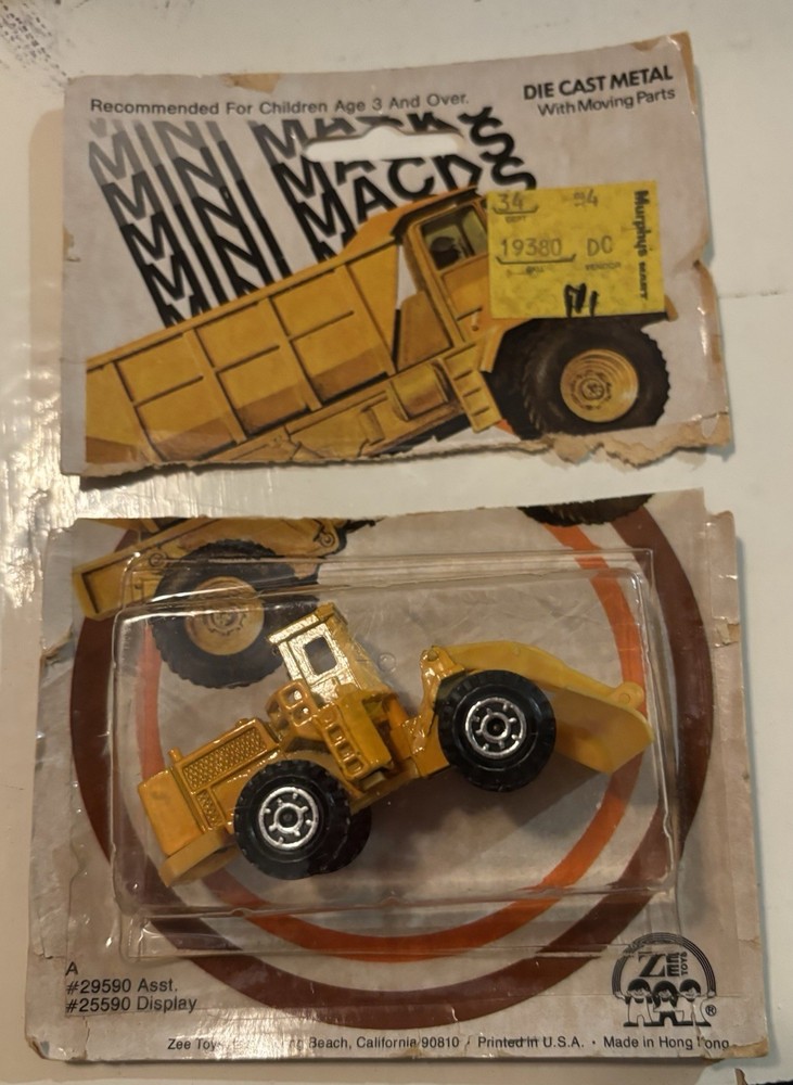 MINI MACKS CONSTRUCTION HIGH LIFT Front LoaderZEE 1981 MIP》1418