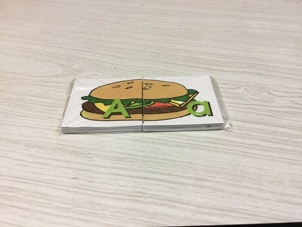 HAMBURGER - Uppercase Lowercase Match - Teaching Supplies READING