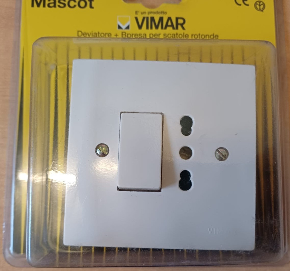VIMAR MASCOT 06690 DIVERTER + SOCKET FOR ROUND BOXES