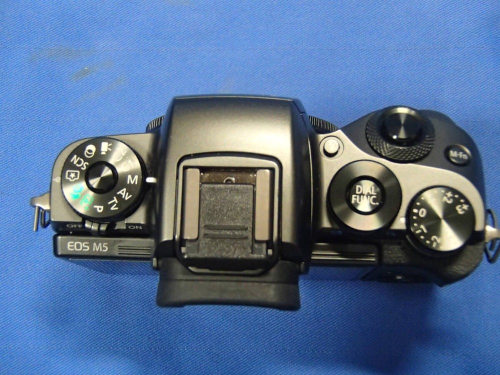 Canon EOS M5 Lens Set,