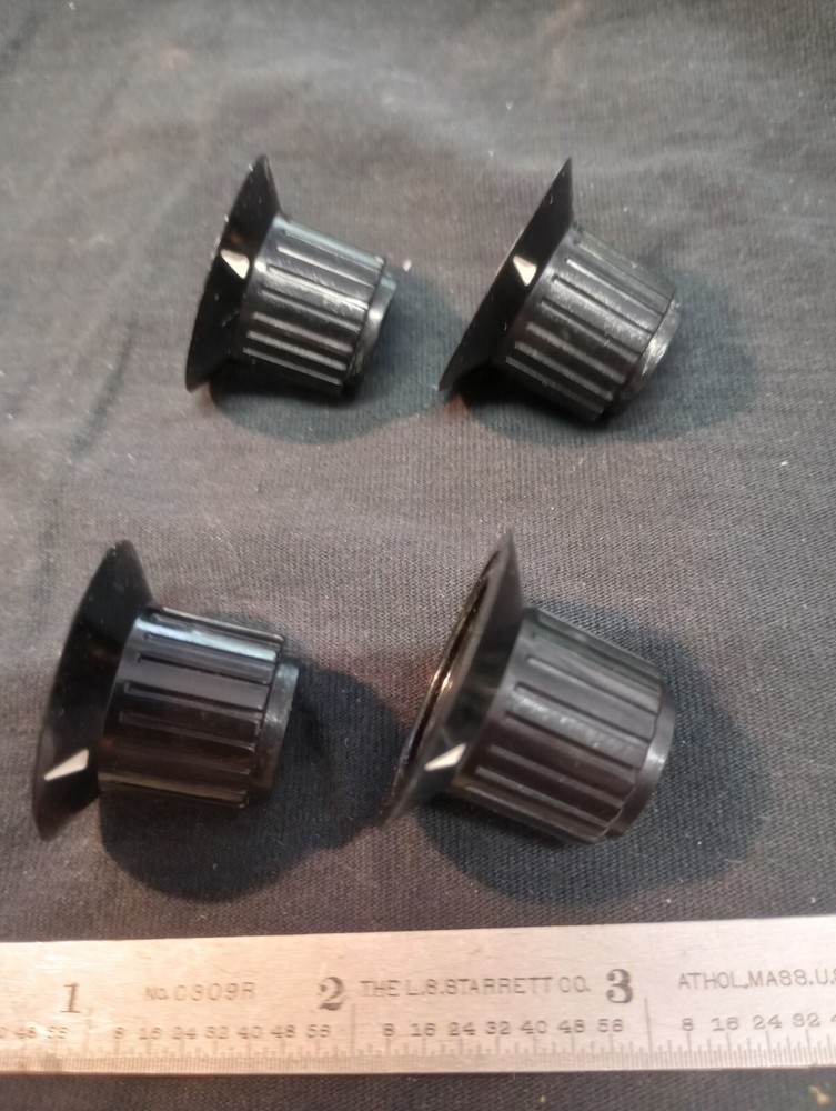 Vintage, 60s 70s, GUILD ,Westerly, Electric guitar knobs, S300, Daka Ware?