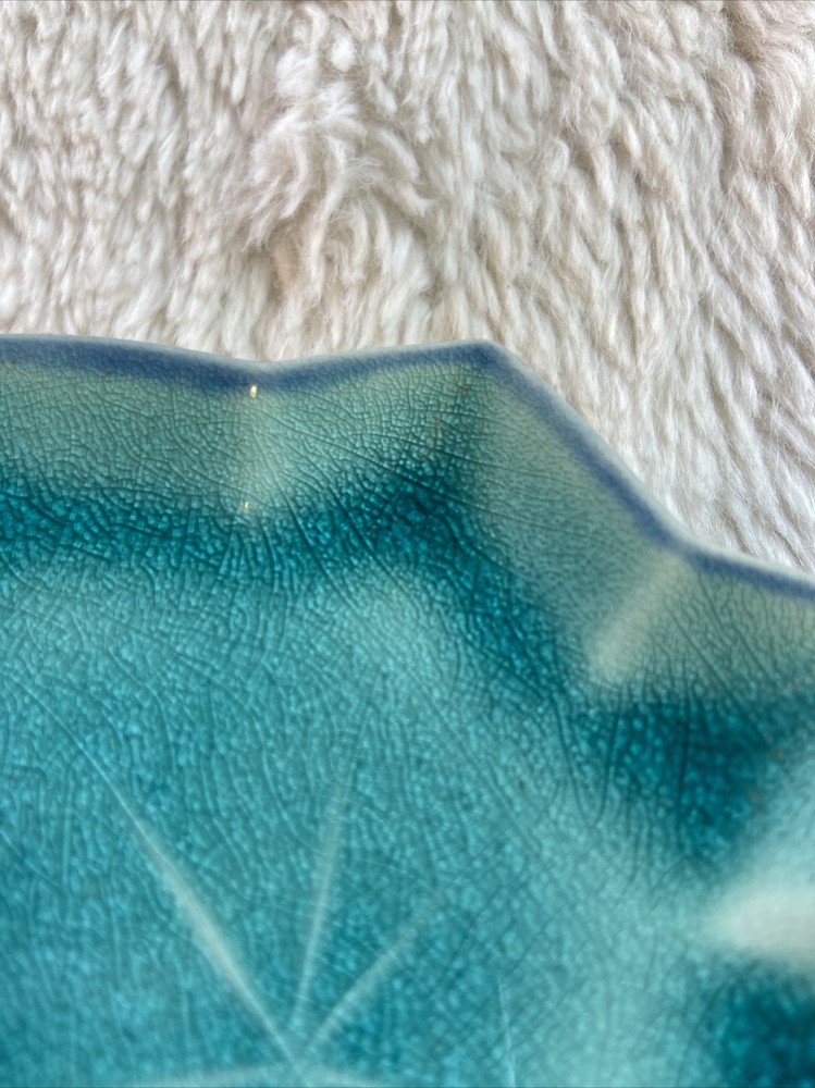 Ice Crack Glaze Maple Leaf Ceramic Side Dish