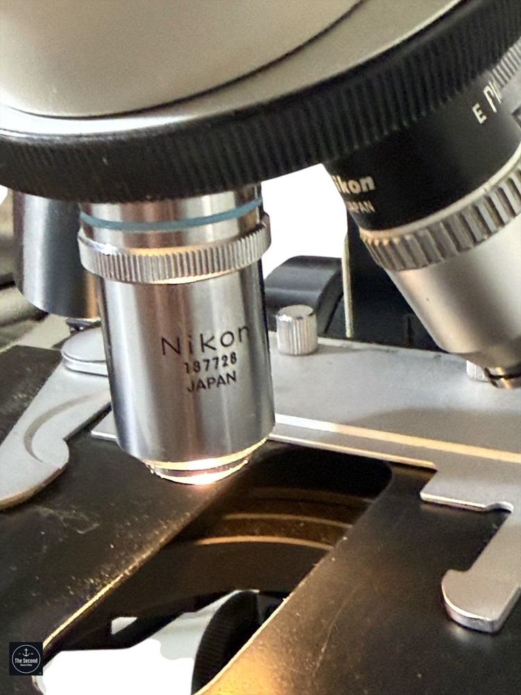 Nikon Labophot LAB MICROSCOPE w/ 5 Objectives