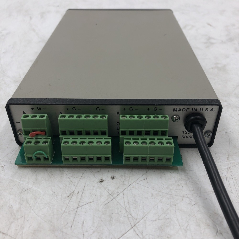 Link Electronics Inc - Model IEC-740 - Video DA Tested For Power