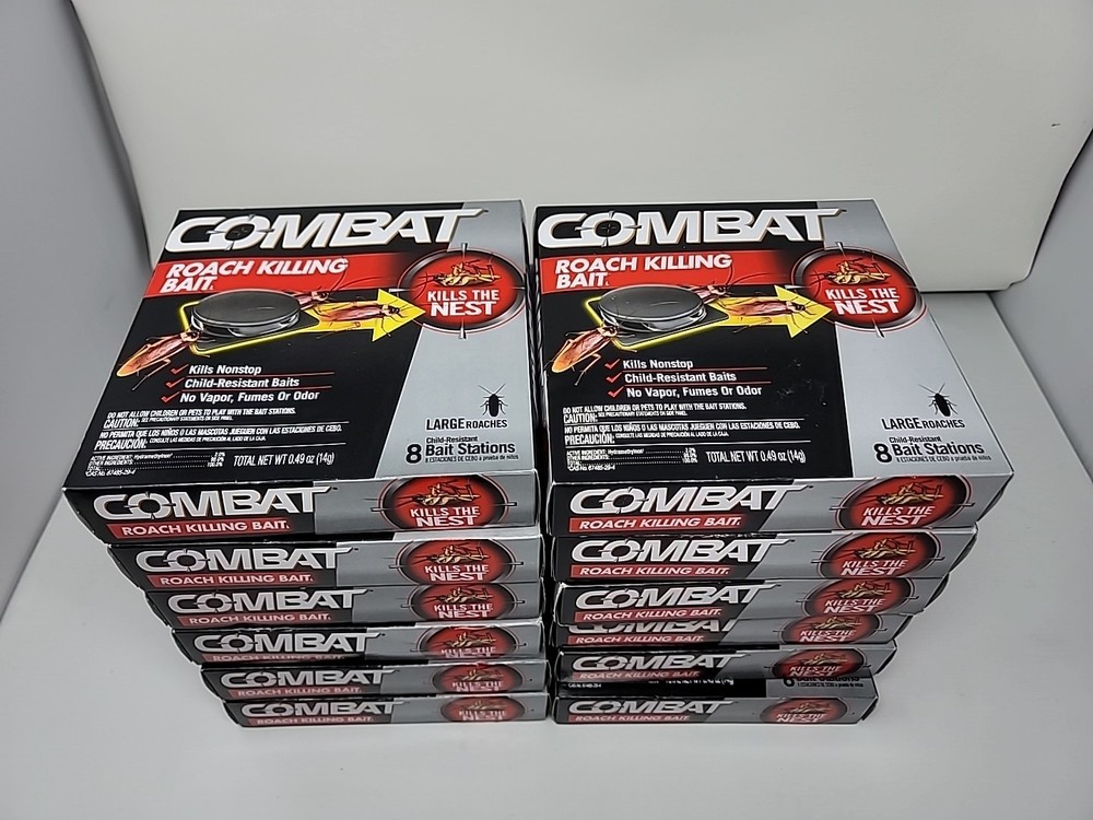 Combat Roach Killing Bait 96 Large Bait Station, Kills the Nest, Child-Resistant