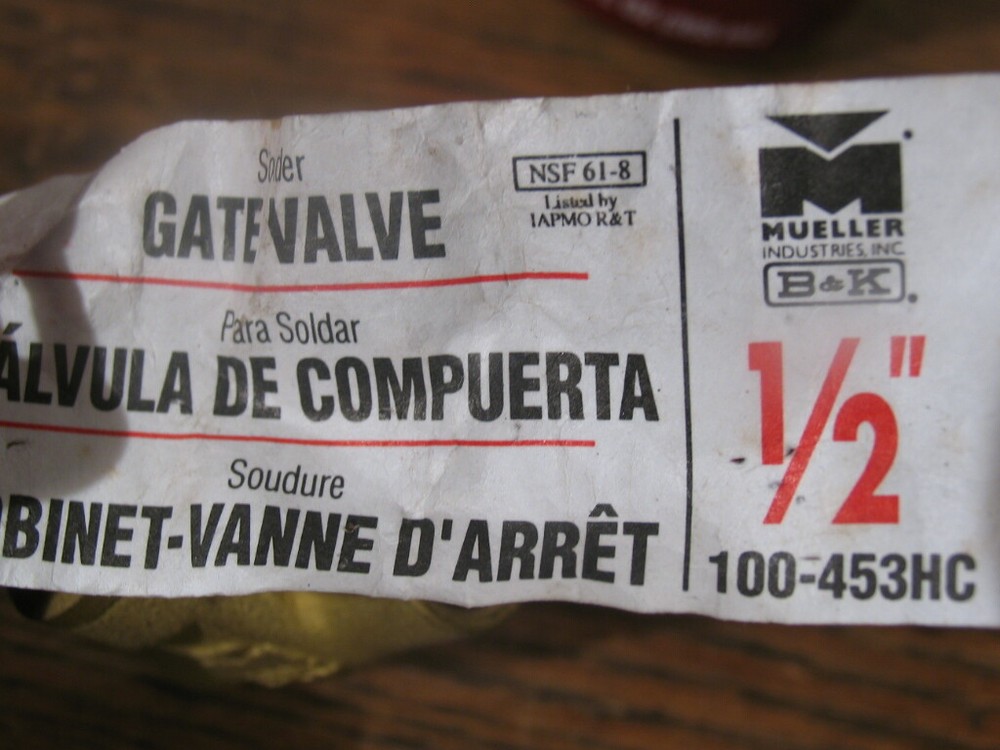 1/2" Gate Valve (MUELLER)