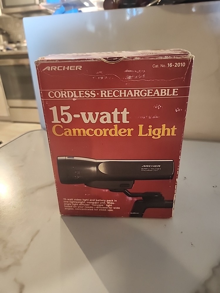 Archer 15 - Watt Camcorder Light, Cordless & Rechargeable