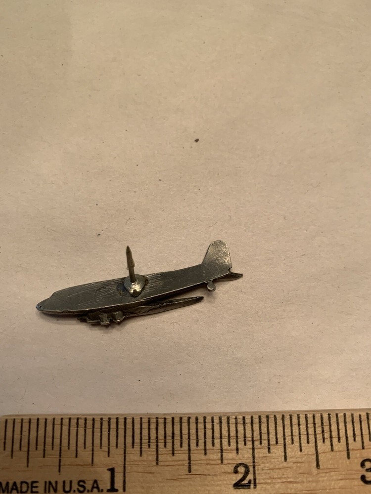 Airplane Hat or Tie Pin