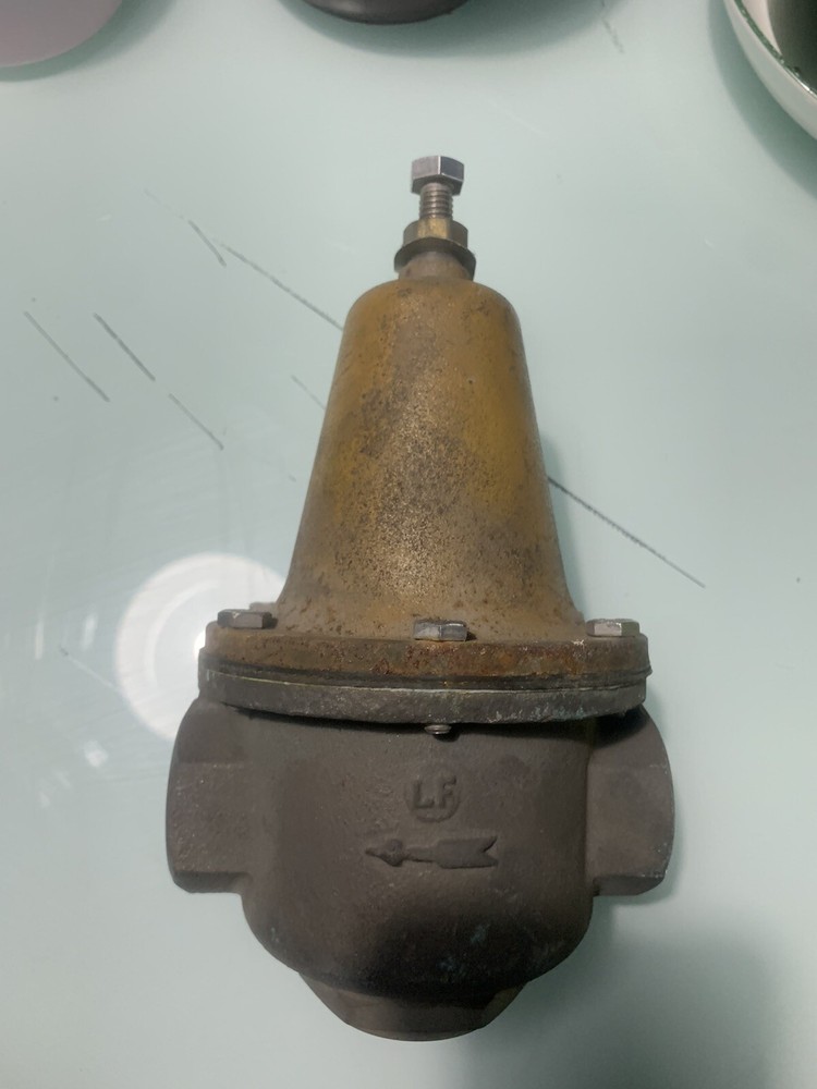 WATTS LF-223 Pressure Reducing Valve 1" NPT / Set @ 50-psi / Range 25-75 psi