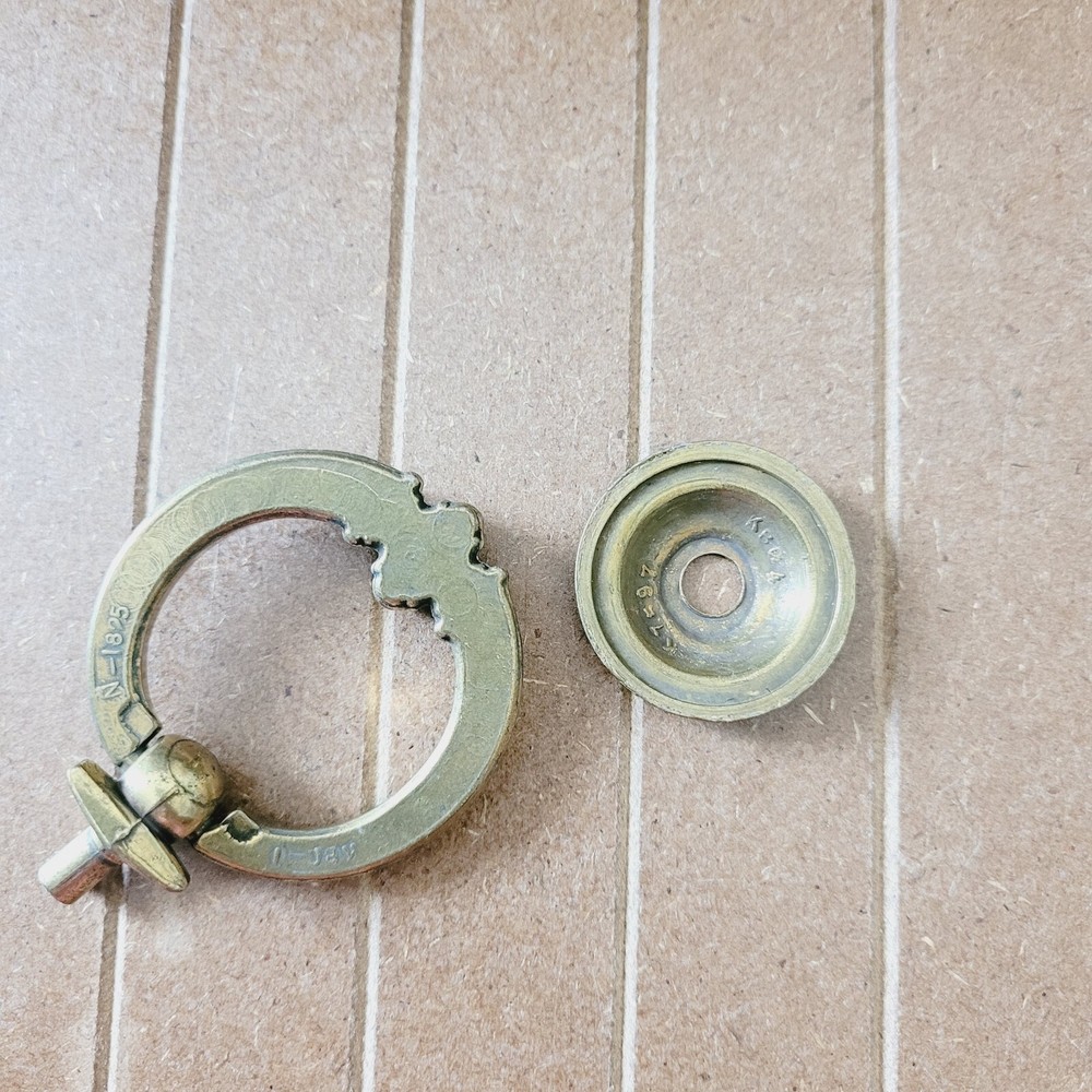 Vintage Drawer Ring Pulls Decorative Handles Knobs Hardware BELWITH P8187-LP