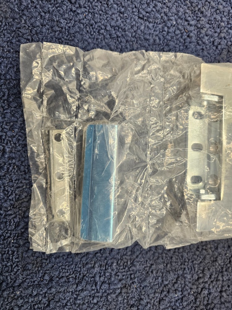 (QTY 2) Component Hardware Hinge Edgemount, Non-Rise P1031489 1008475