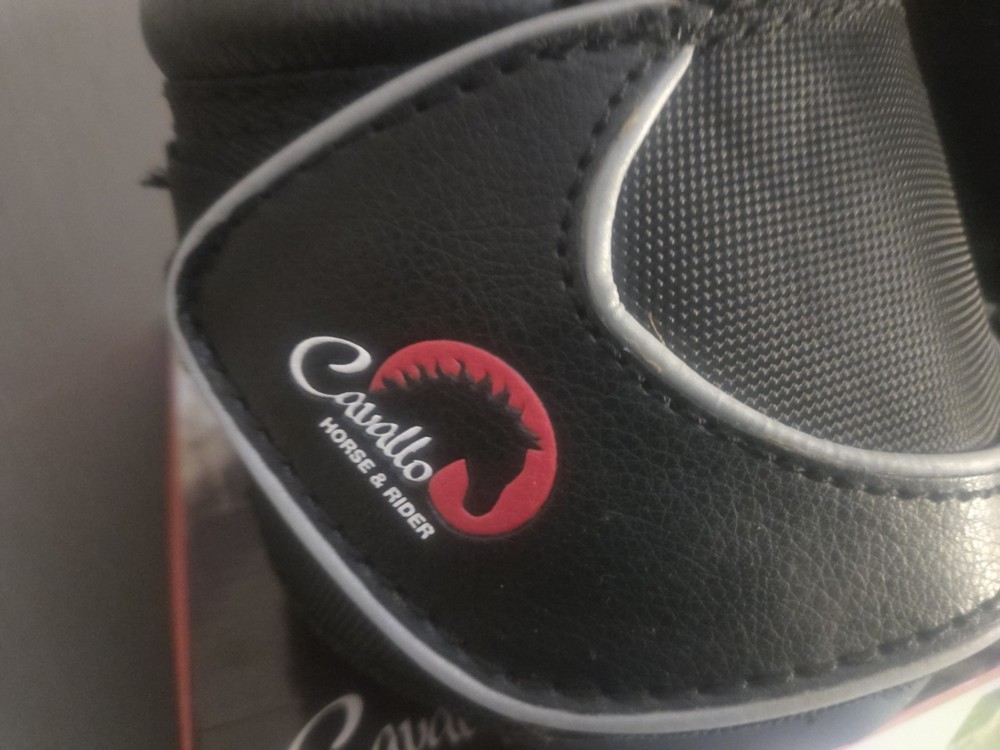 Cavallo Horse Boots Size 4