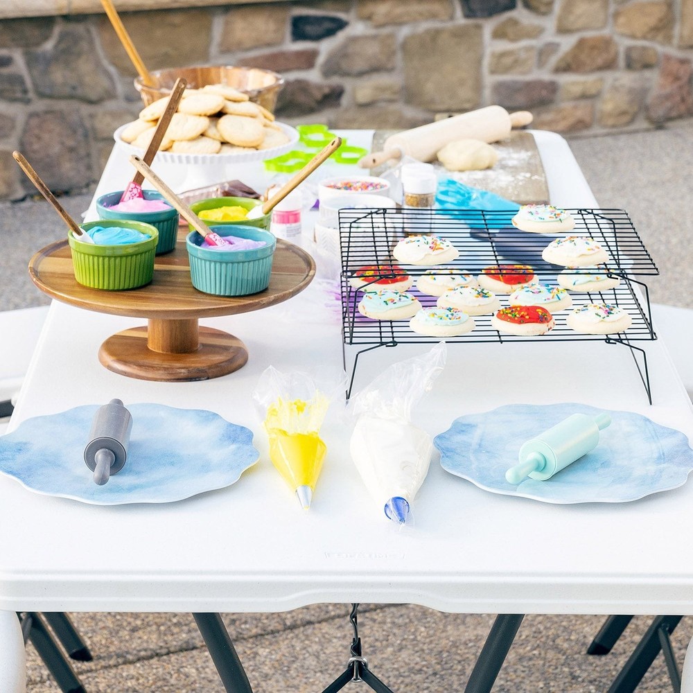 Lifetime 6-Foot Fold-In-Half Table,(White)