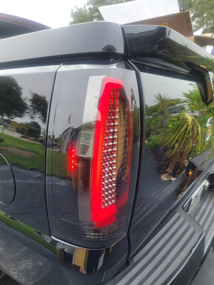 ESCALADE EXT 2007-2013 CUSTOM LED TAILLIGHTS RED SMOKED LENS