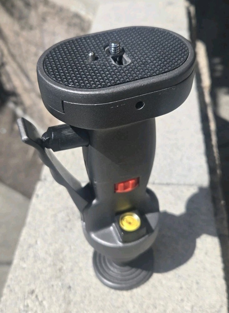 " Bogen/Manfrotto " Style Grip Action Ball Head with 2 Quick Release Plates