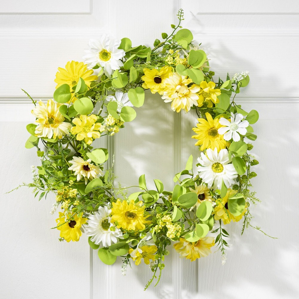 Daisy Floral Wreath - 20 Inch