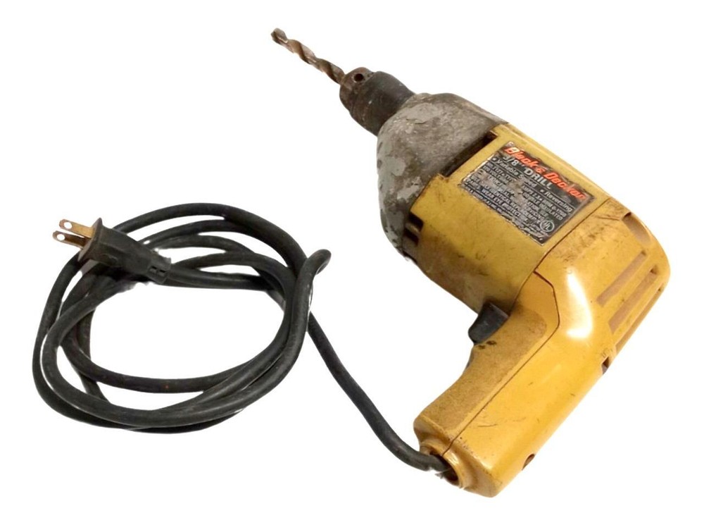 Black & Decker 7127 Corded Variable Speed Reversing Drill 3/8" 4Ft. Cable
