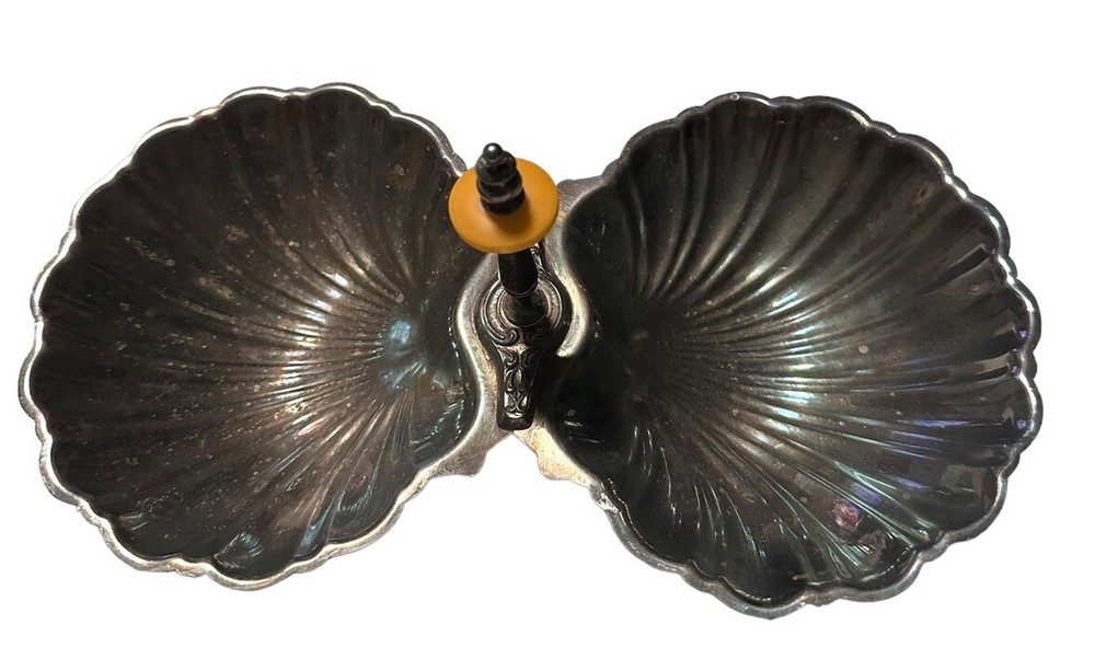 Silver Plated Shell Serving Dish (Two Shells) With Bakelite In Handle 10” X 6”