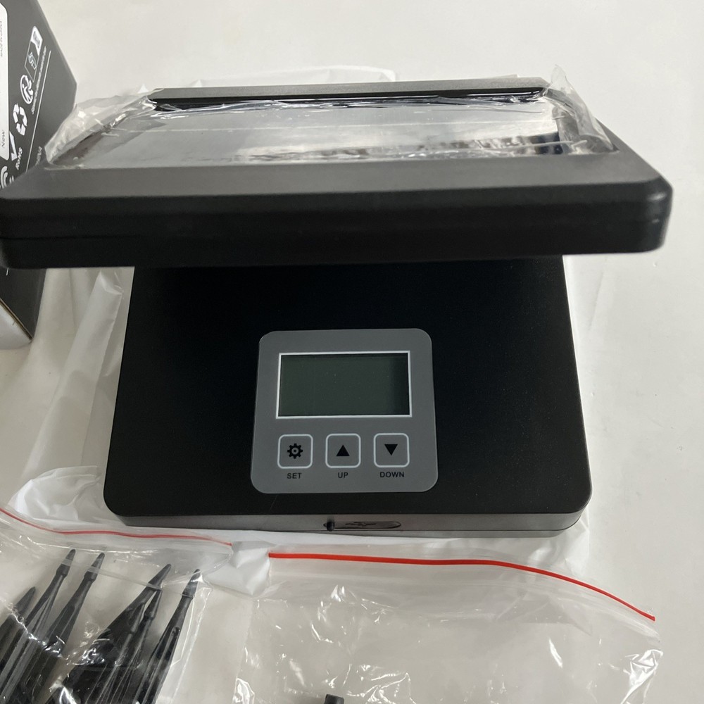 Solar Automatic Drip Irrigation System with Timer Controler 15 Plants