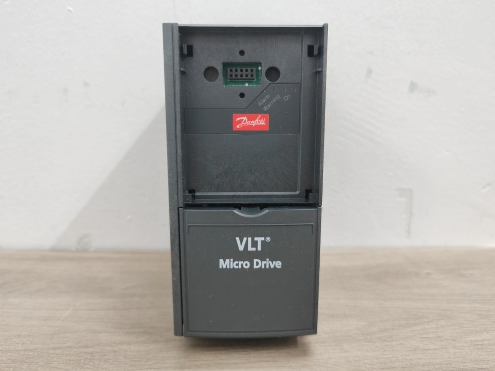 1PC New Danfoss 132F0022