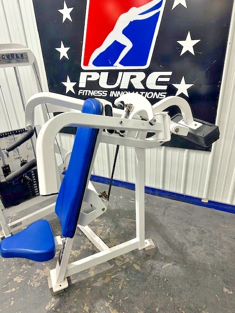 Cybex | VR2 Overhead Press