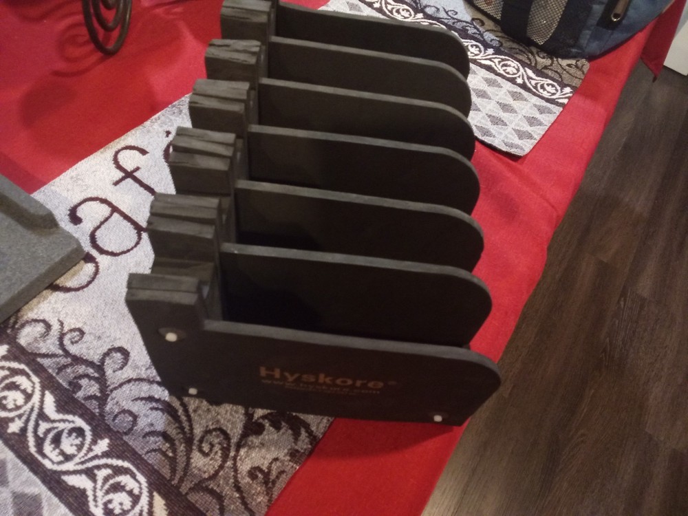 6 gun pistol stands, 3 total