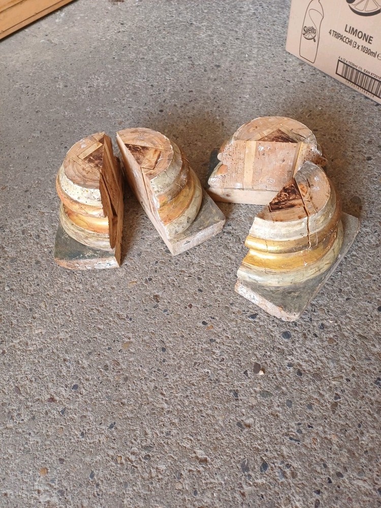 1700 Lacquered Wood Bases
