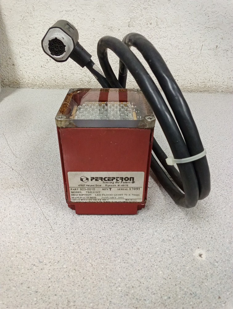 Perception Trilight LED Flood Light 923-0010