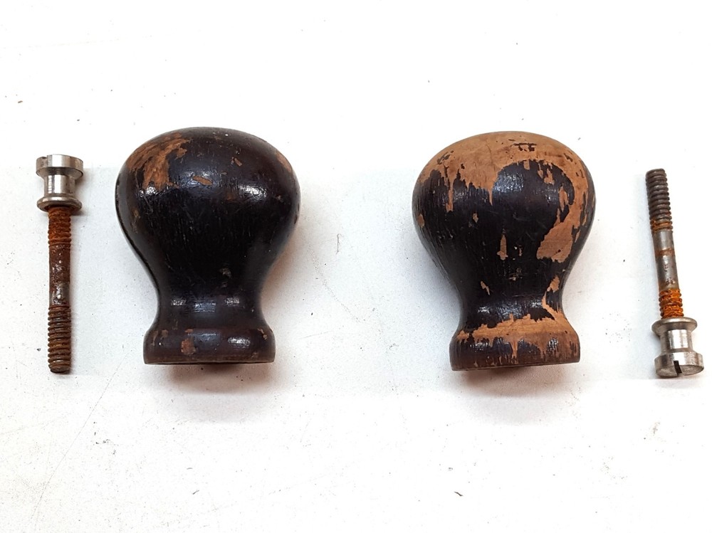 3751 Stanley No. 71 & 71 1/2; Knobs, Stained Hardware