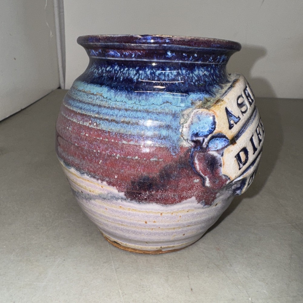"Ashes of Difficult Bosses" Pottery Jar Stoneware Gift Blue Pot