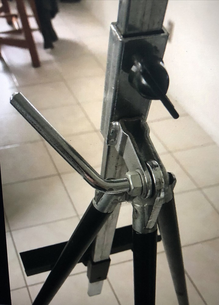Unbranded Presentation Easel Adjustable Tripod Display Stand