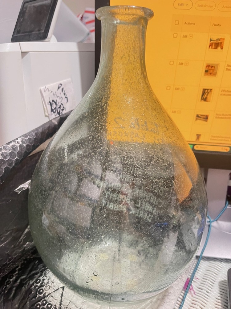 14" H Jeanne Bottle 2"opening 4"base no cap(J16)