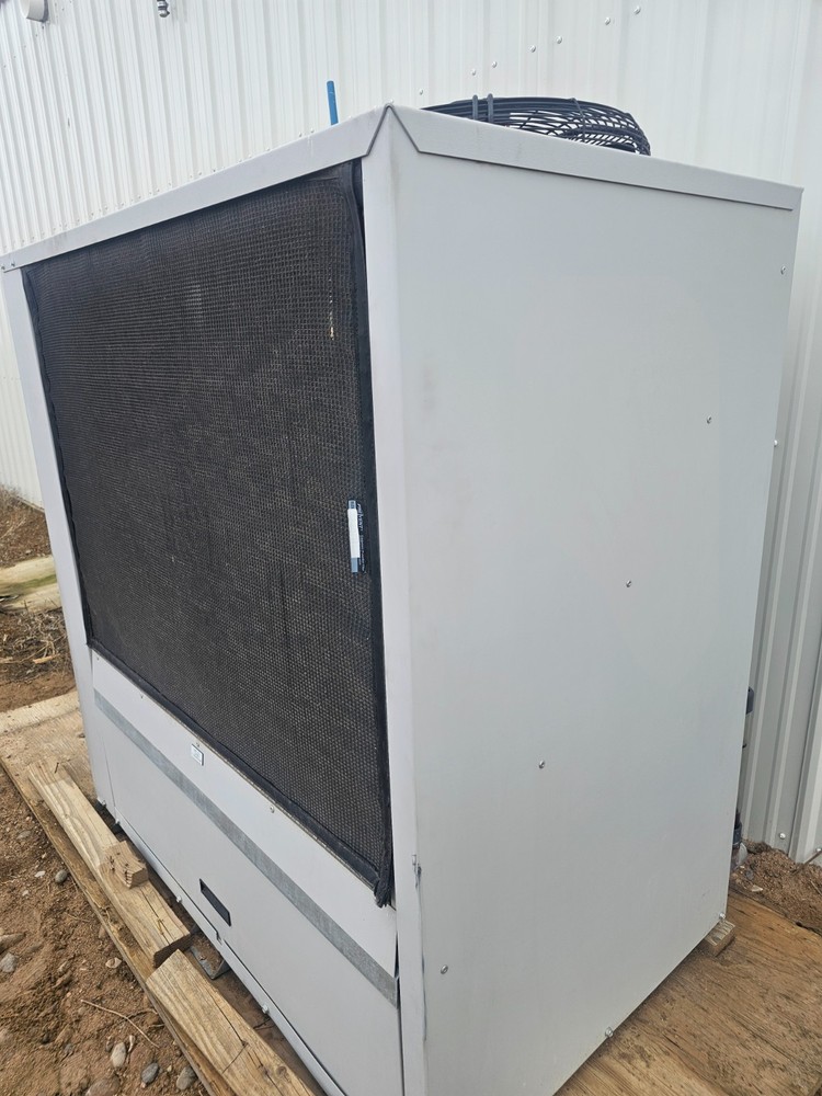 FLUID CHILLERS 10 TON